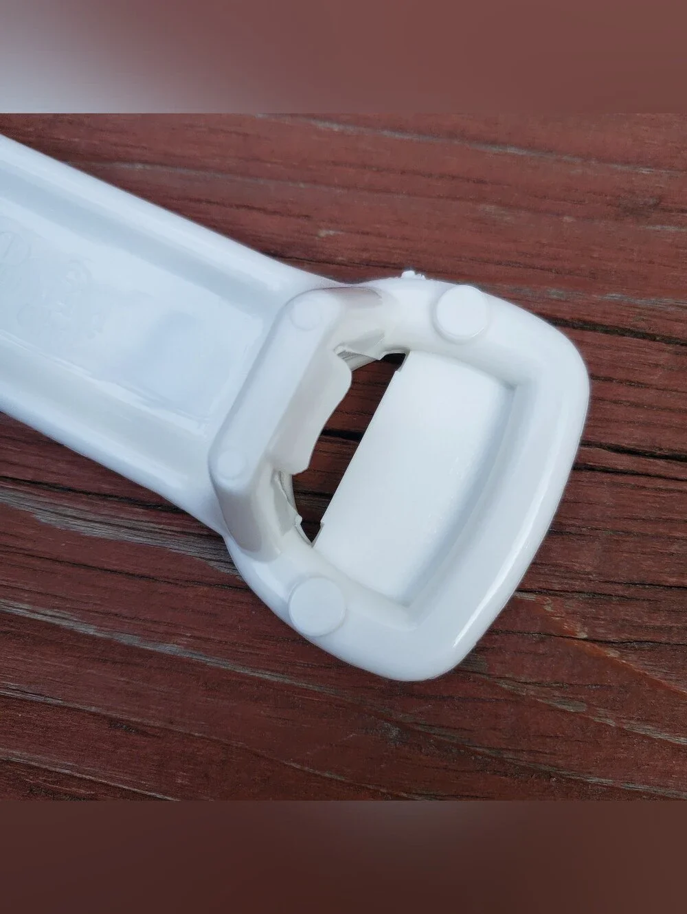 Pampered Chef Easy Opener #2590 Magnetic Bottle Can Tool - Retired - Made in USA